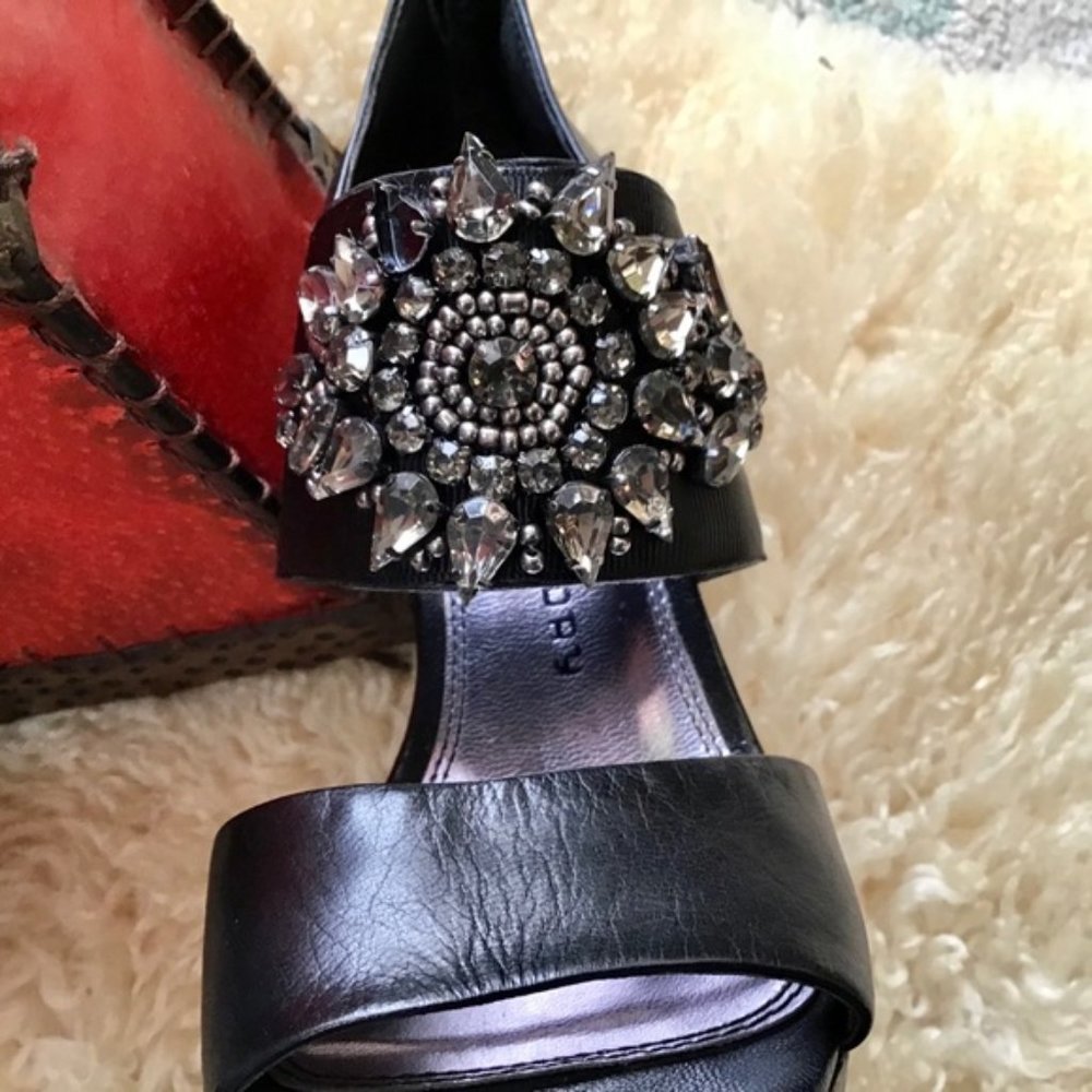 Shoes - Picture 15 of 15